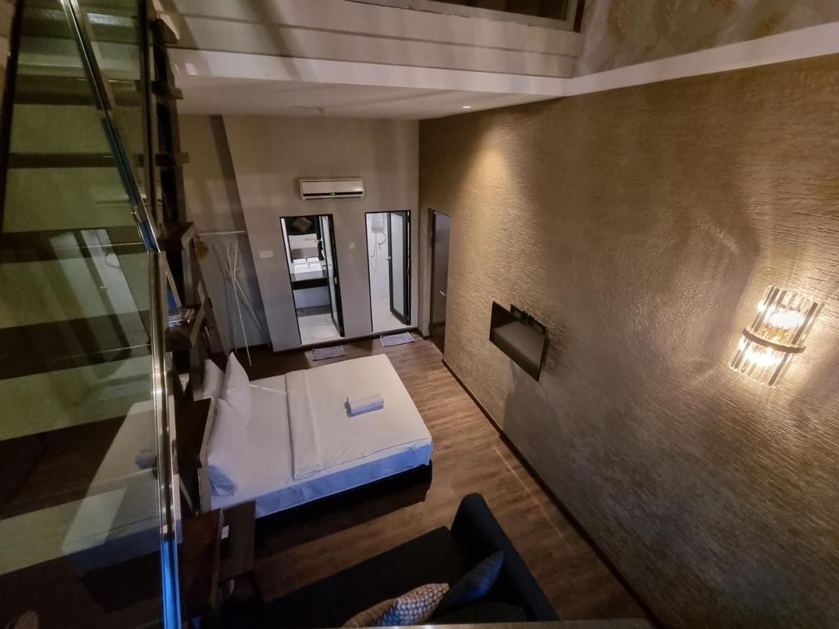 Miico Hotel @ Mount Austin ยะโฮร์บาห์รู ภายนอก รูปภาพ
