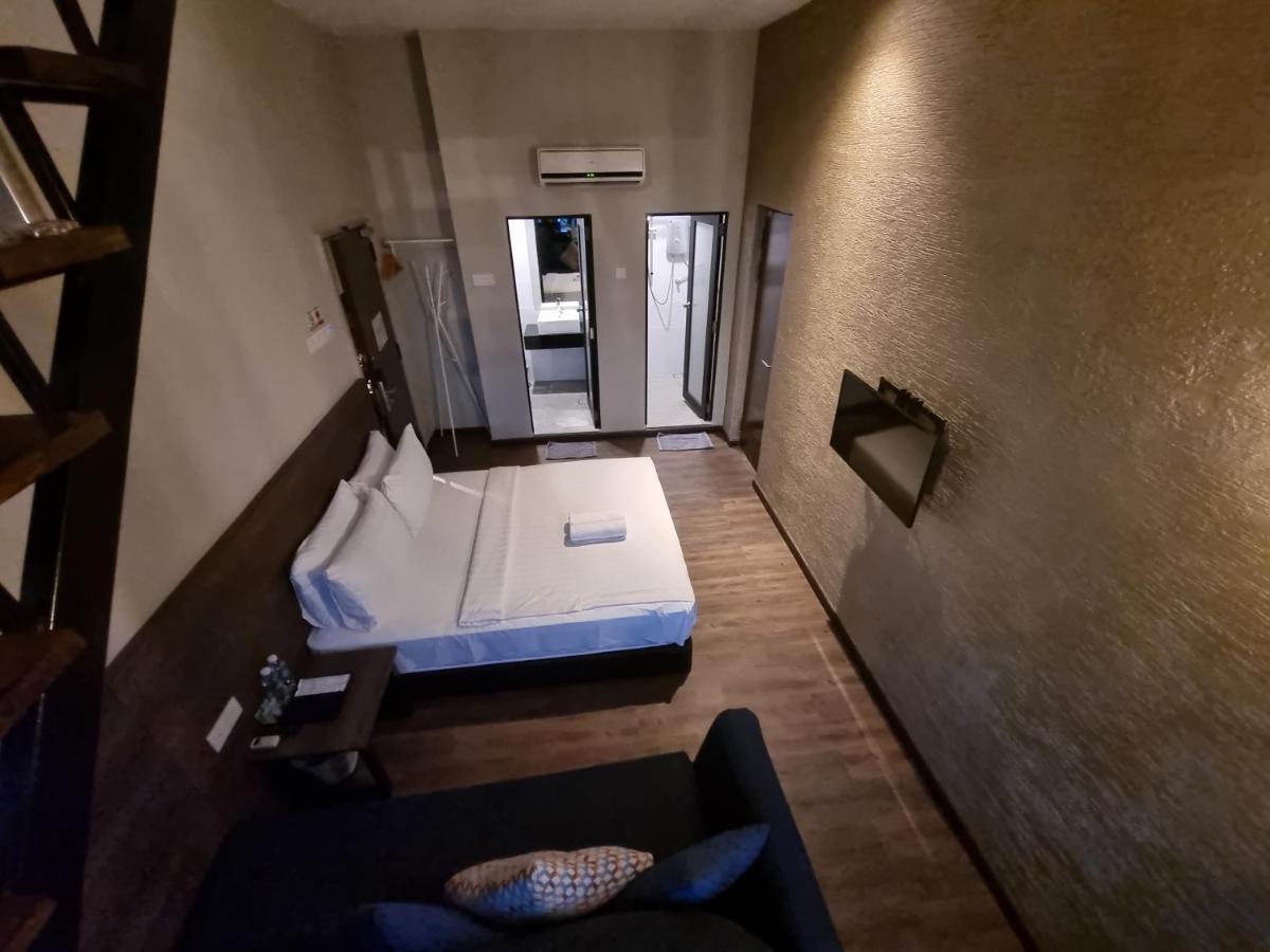 Miico Hotel @ Mount Austin ยะโฮร์บาห์รู ภายนอก รูปภาพ