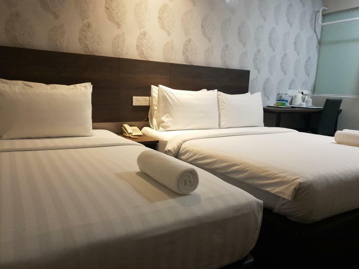 Miico Hotel @ Mount Austin ยะโฮร์บาห์รู ภายนอก รูปภาพ